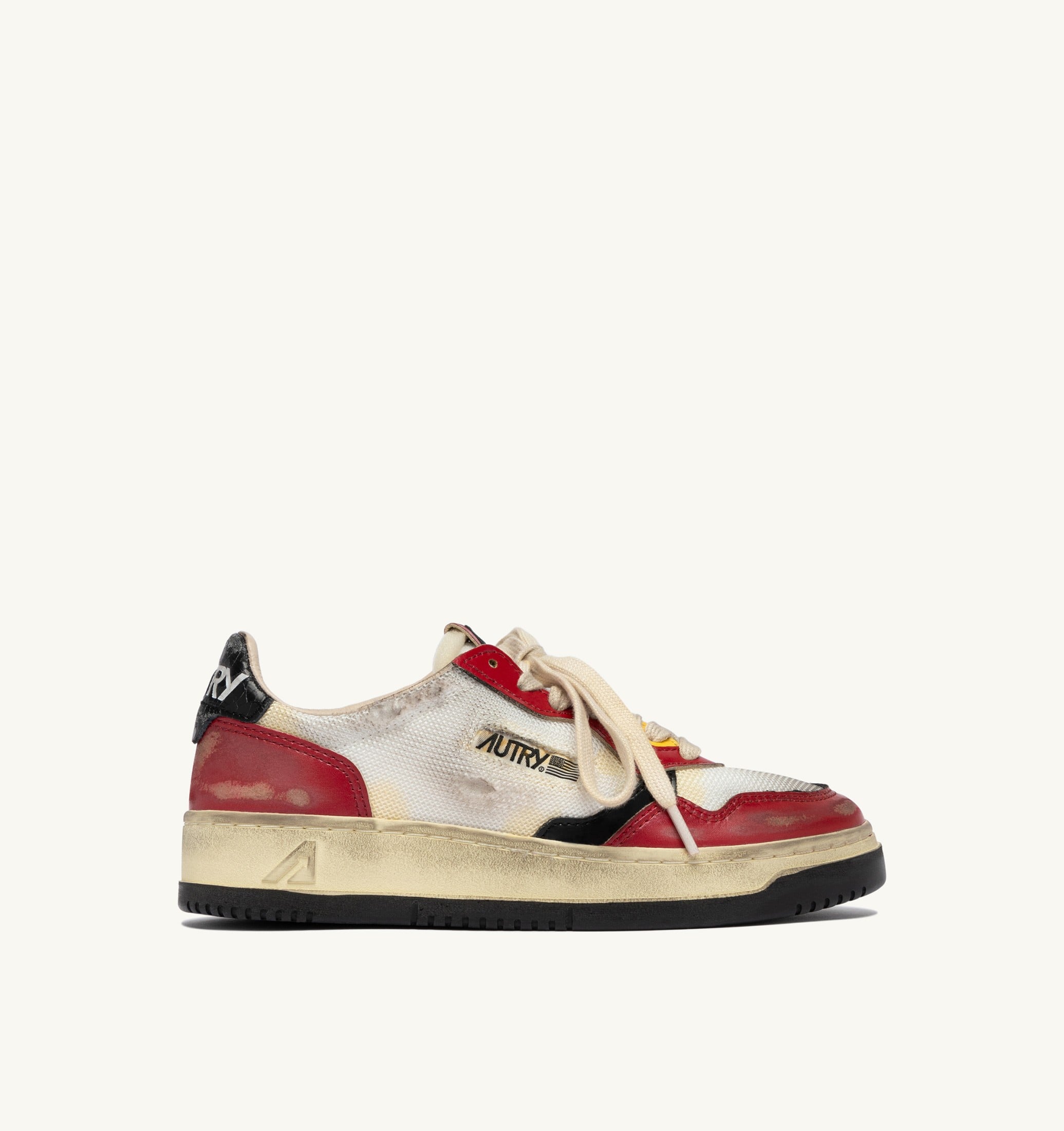 BASKETS MEDALIST LOW SUPER VINTAGE EN CUIR ROUGE ET MESH BLANC