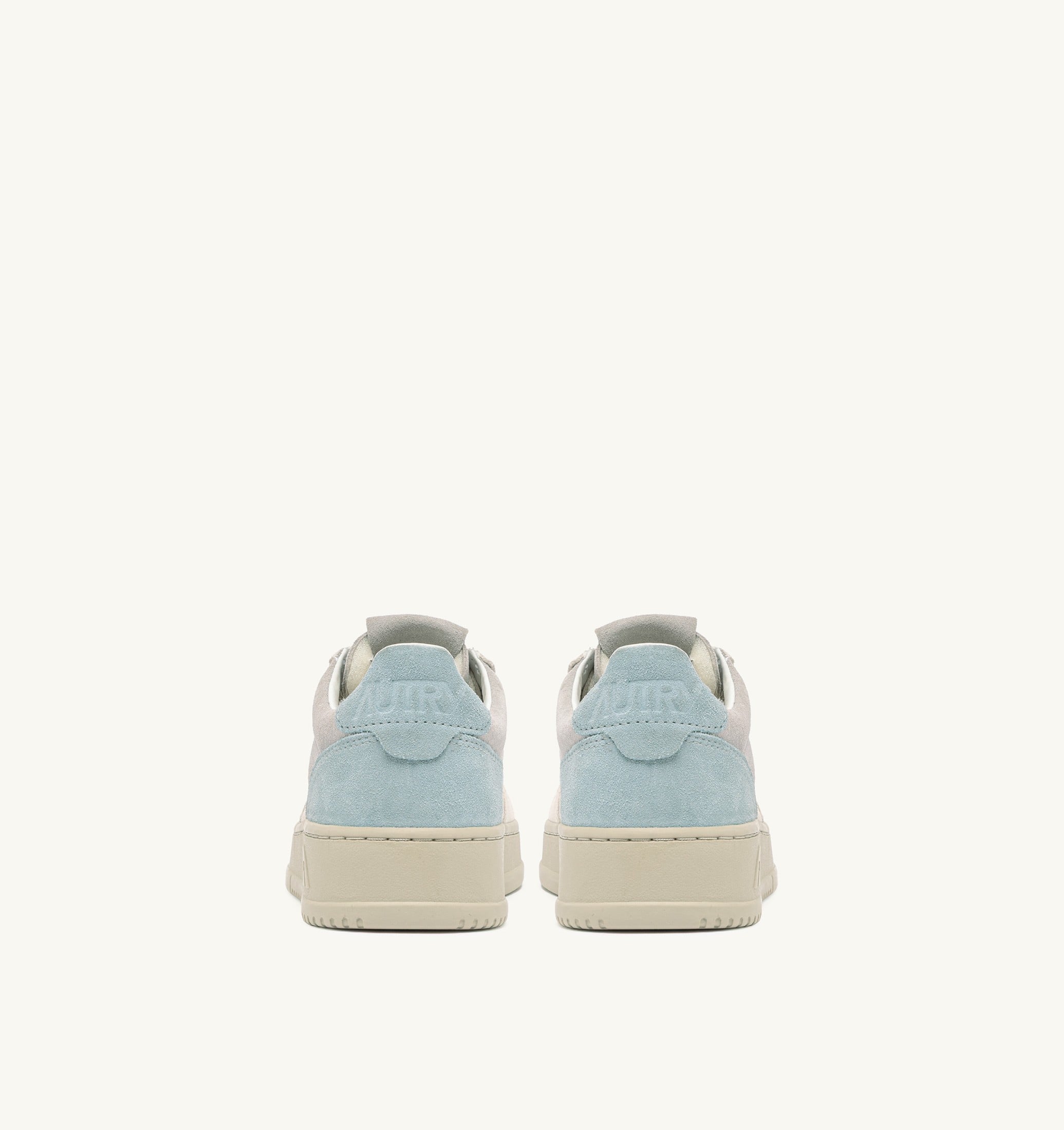 BASKETS MEDALIST LOW TRICOLORE EN DAIM BLANC SKY ET LOFT