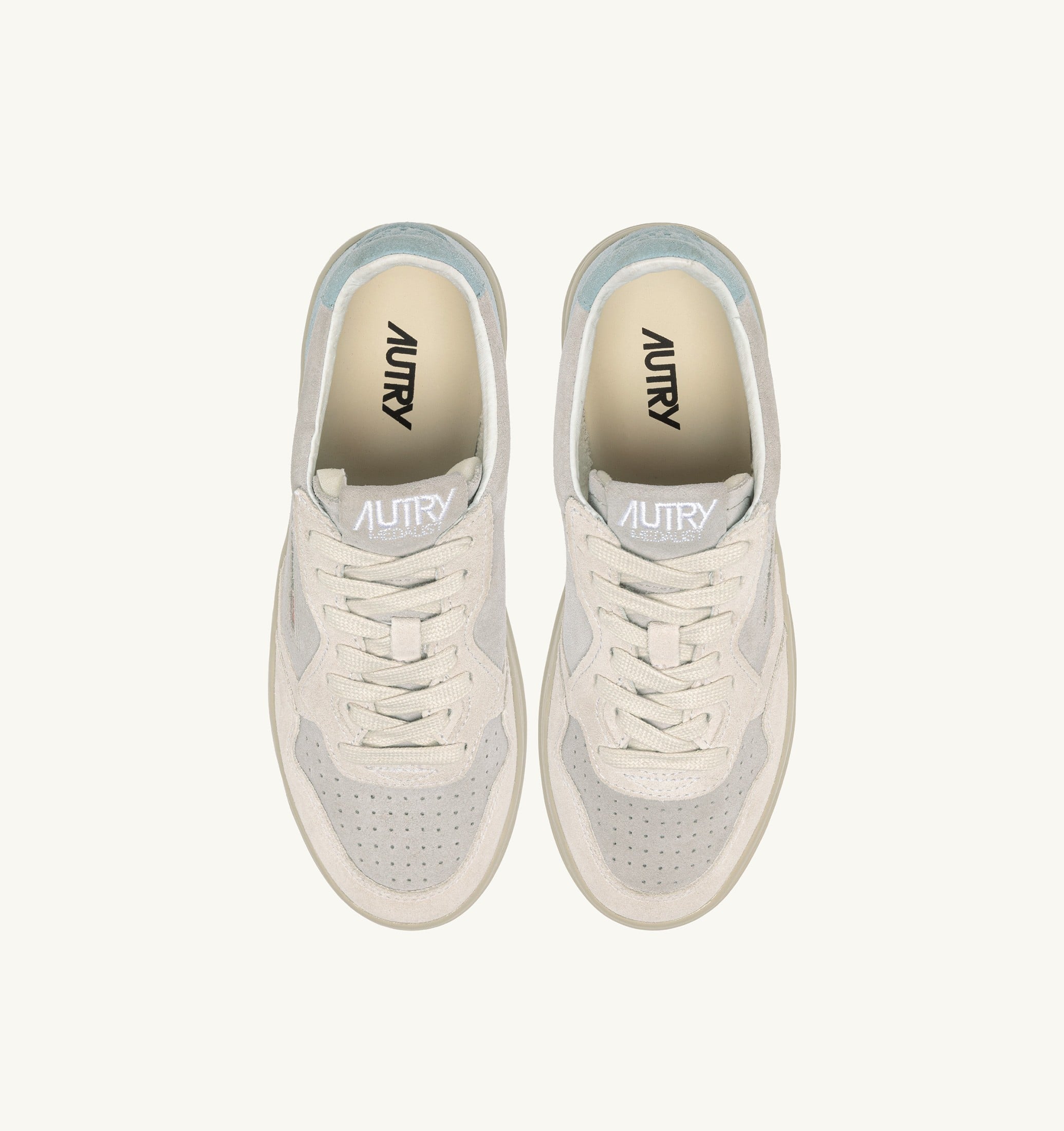 BASKETS MEDALIST LOW TRICOLORE EN DAIM BLANC SKY ET LOFT