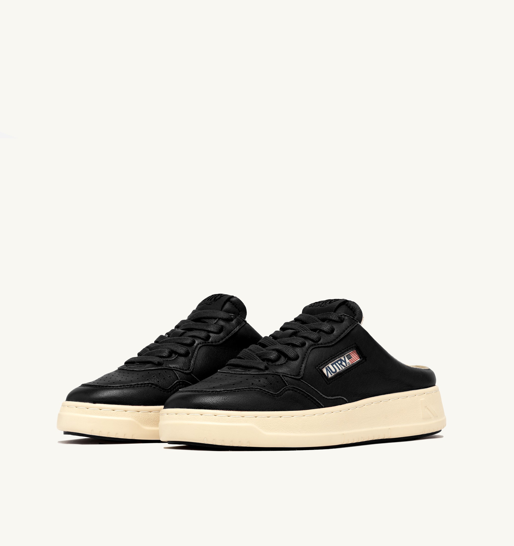 BASKETS MEDALIST MULE EN NAPPA COLORIS NOIR