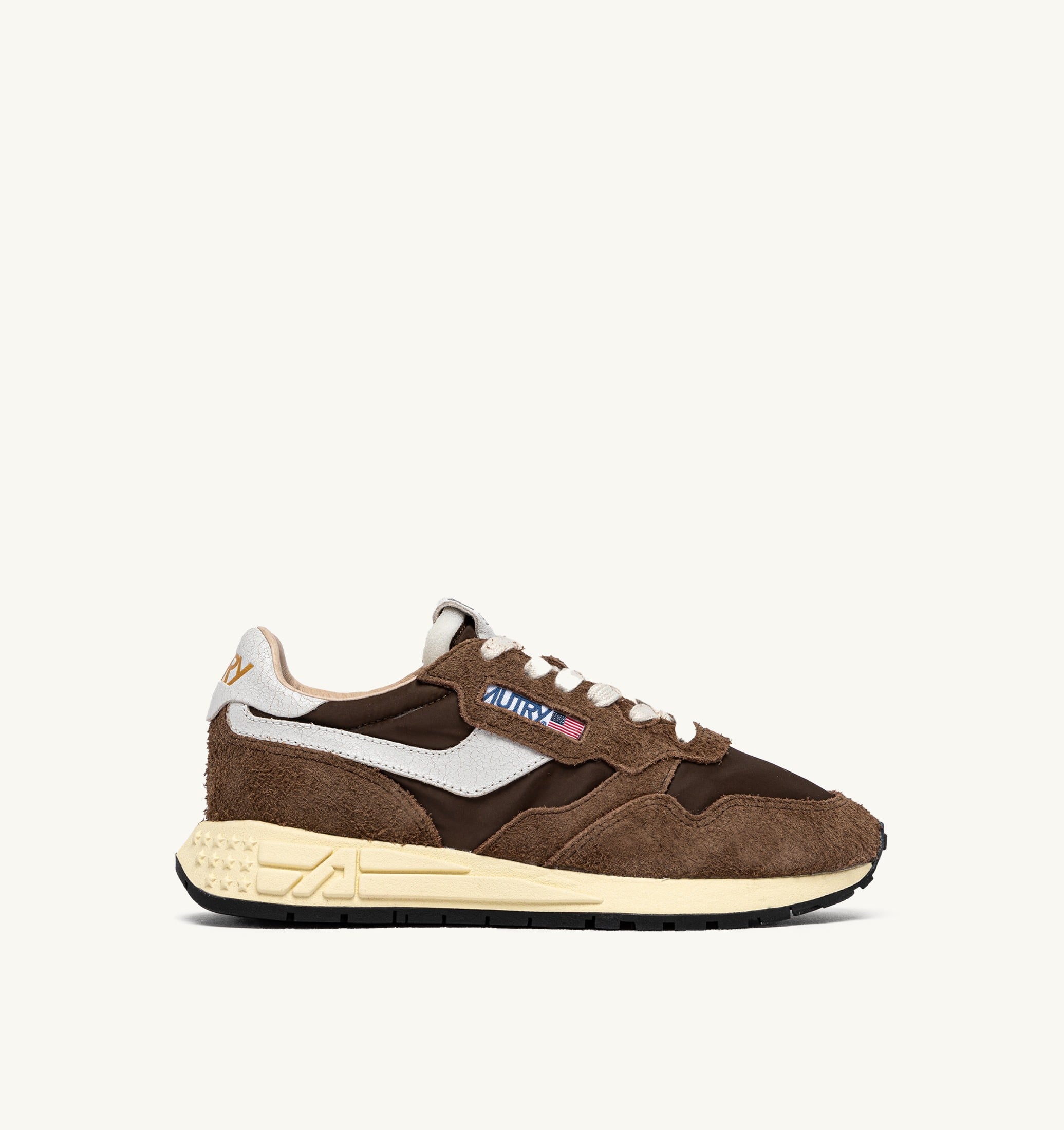 BASKETS REELWIND LOW EN NYLON ET DAIM BLANC ET TUNDRA