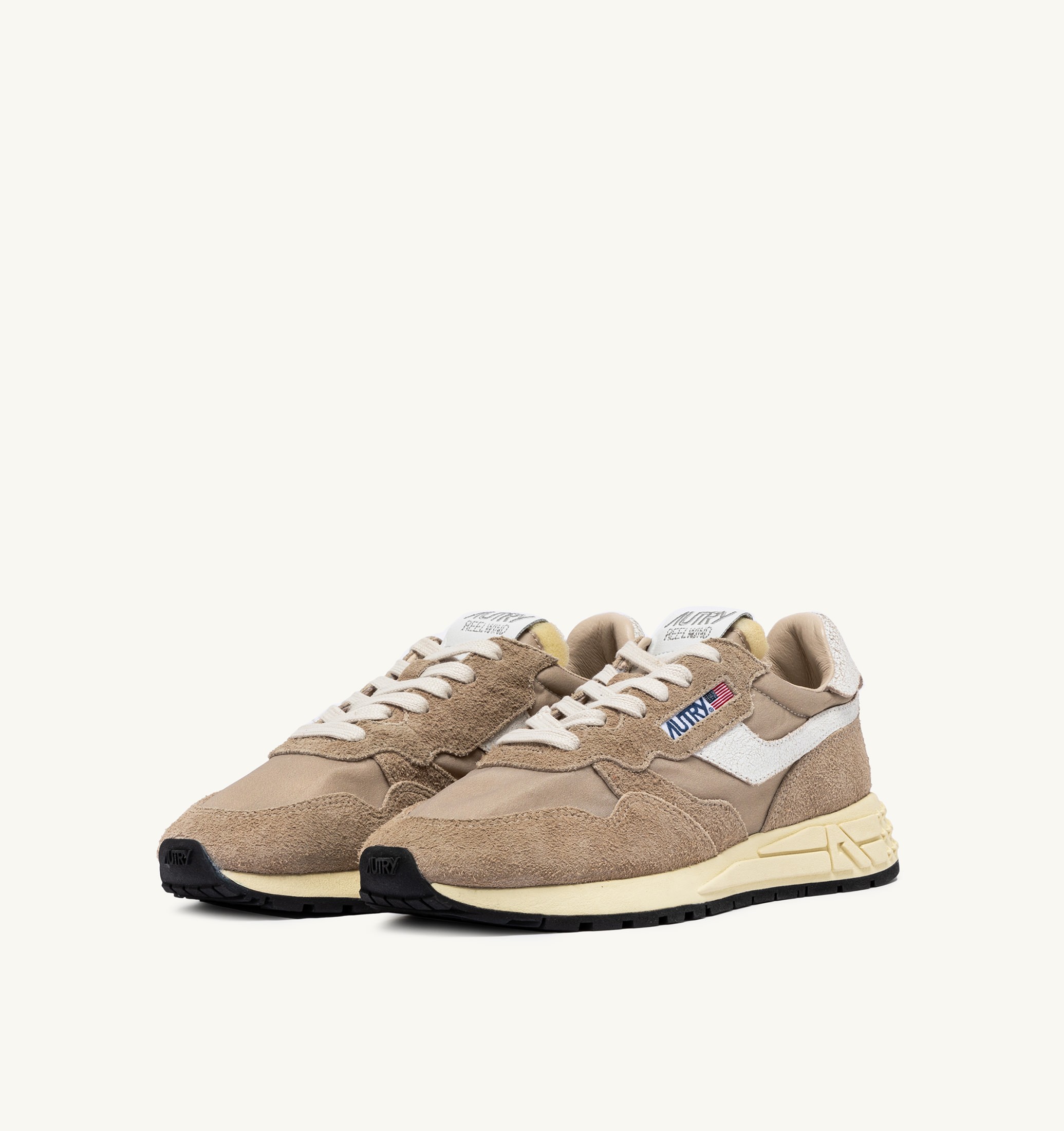 BASKETS REELWIND LOW EN NYLON ET DAIM PEPPER ET BLANC