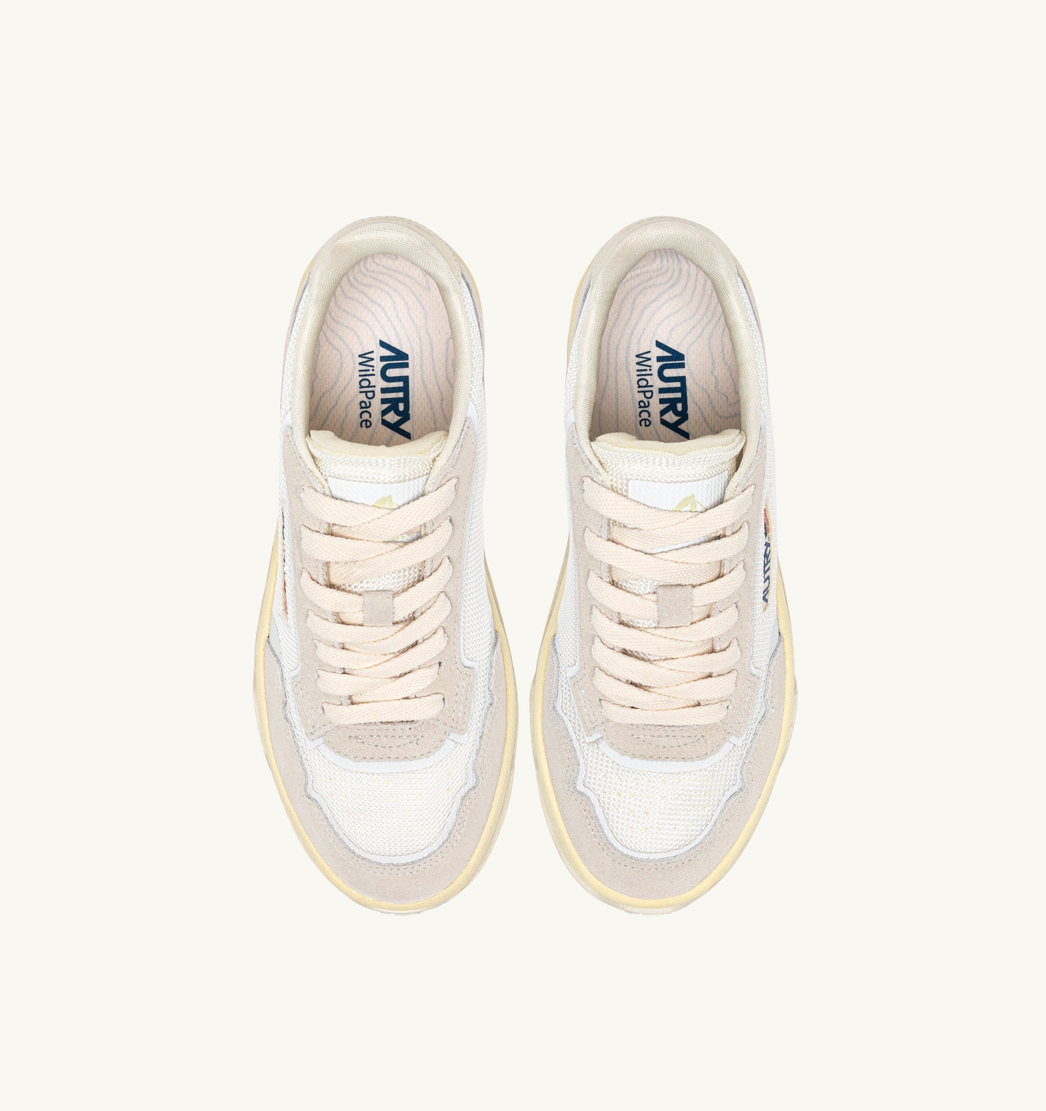 BASKETS WILDPACE LOW EN DRAGON MESH ET DAIM BLANC ET MARSHMALLOW