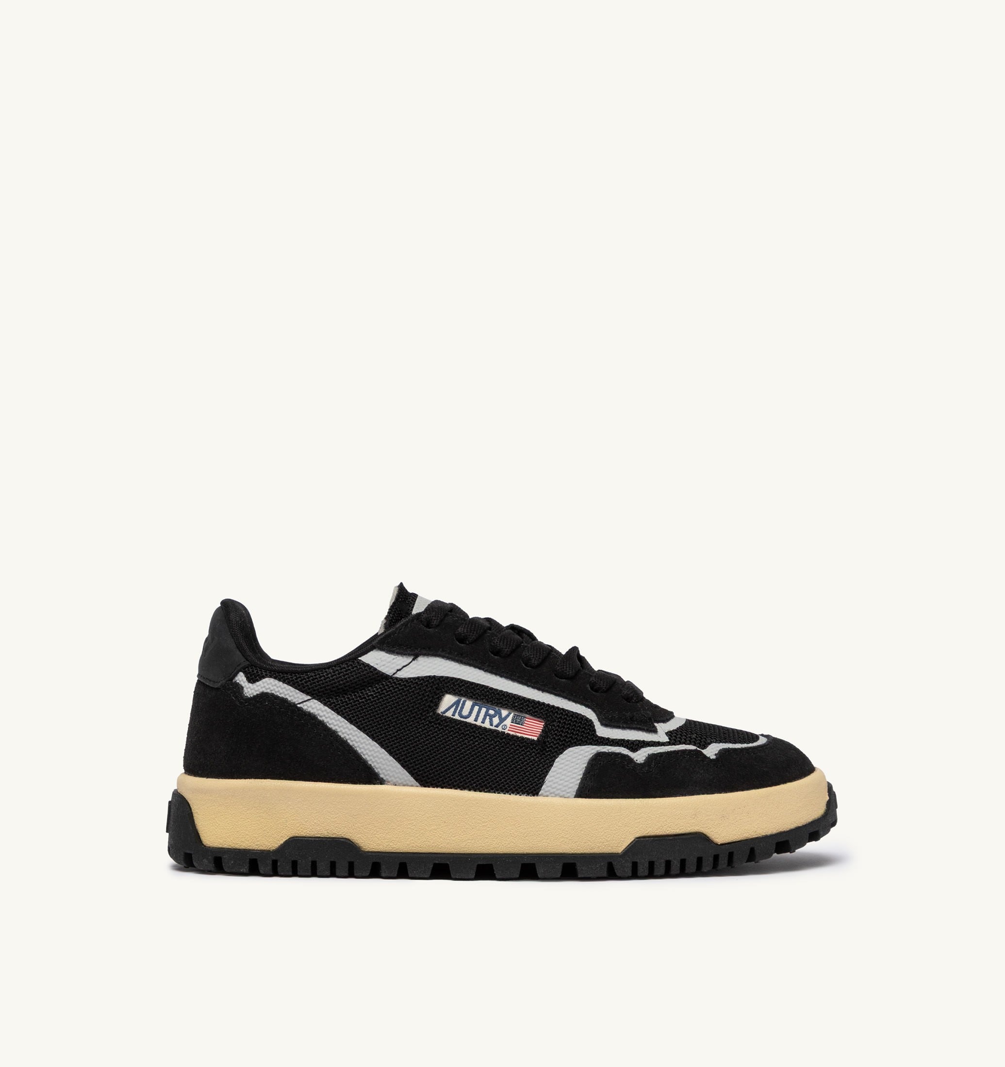 BASKETS WILDPACE LOW EN DRAGON MESH ET DAIM NOIR