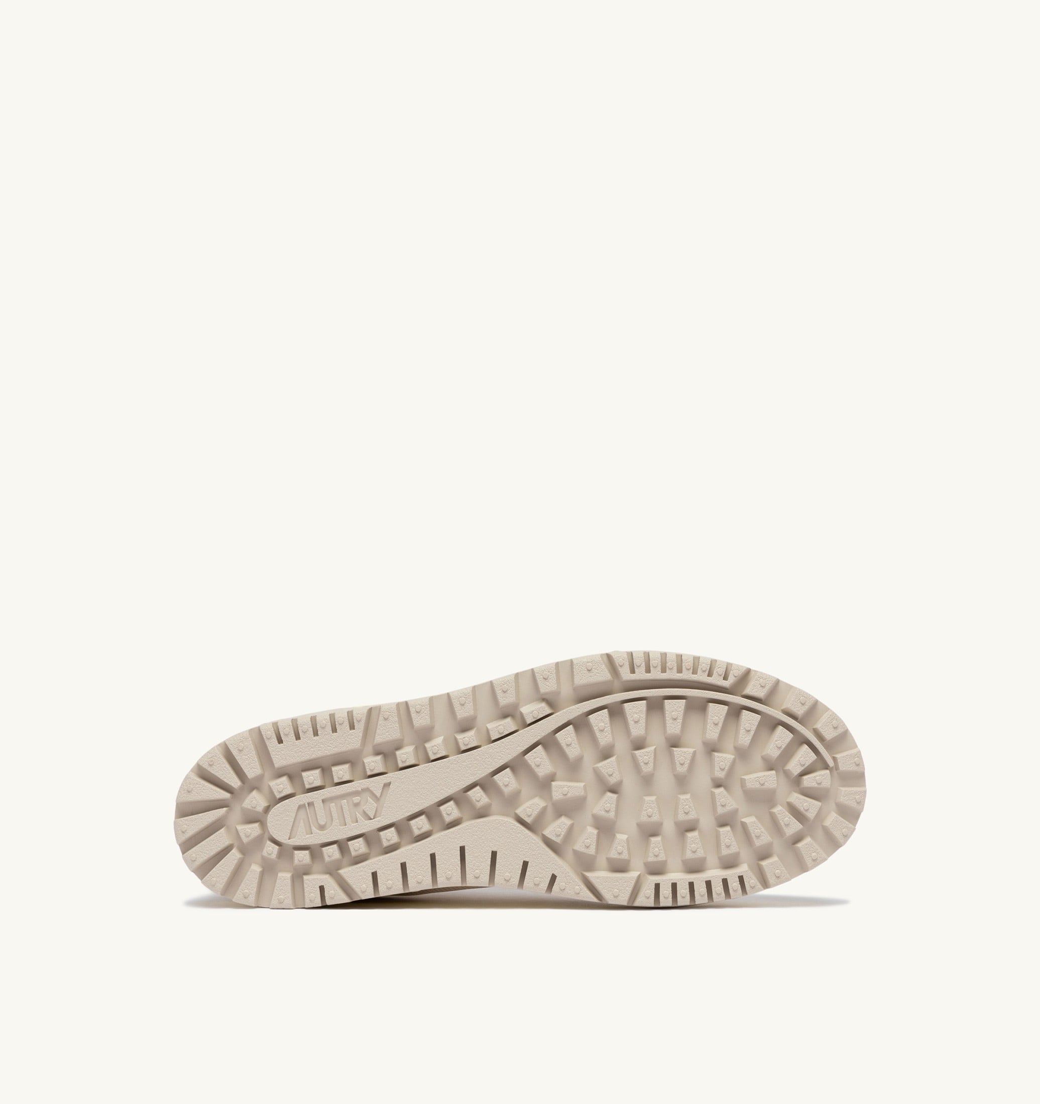 BASKETS WILDPACE LOW EN DRAGON MESH ET DAIM WHISPER WHITE ET SAND