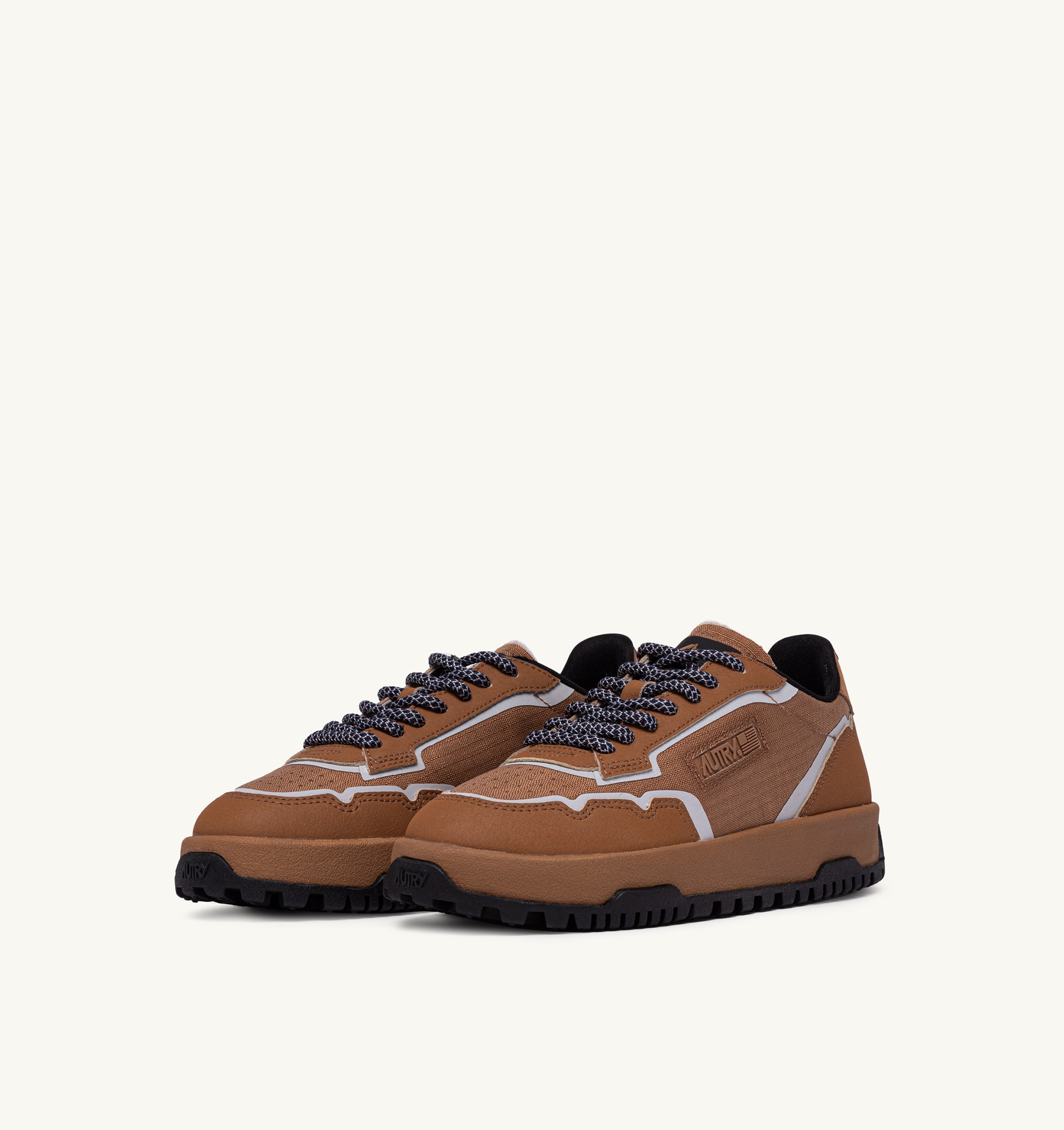 BASKETS WILDPACE LOW EN NYLON RIPSTOP ET CUIR BROWN SUGAR ET REFLEX