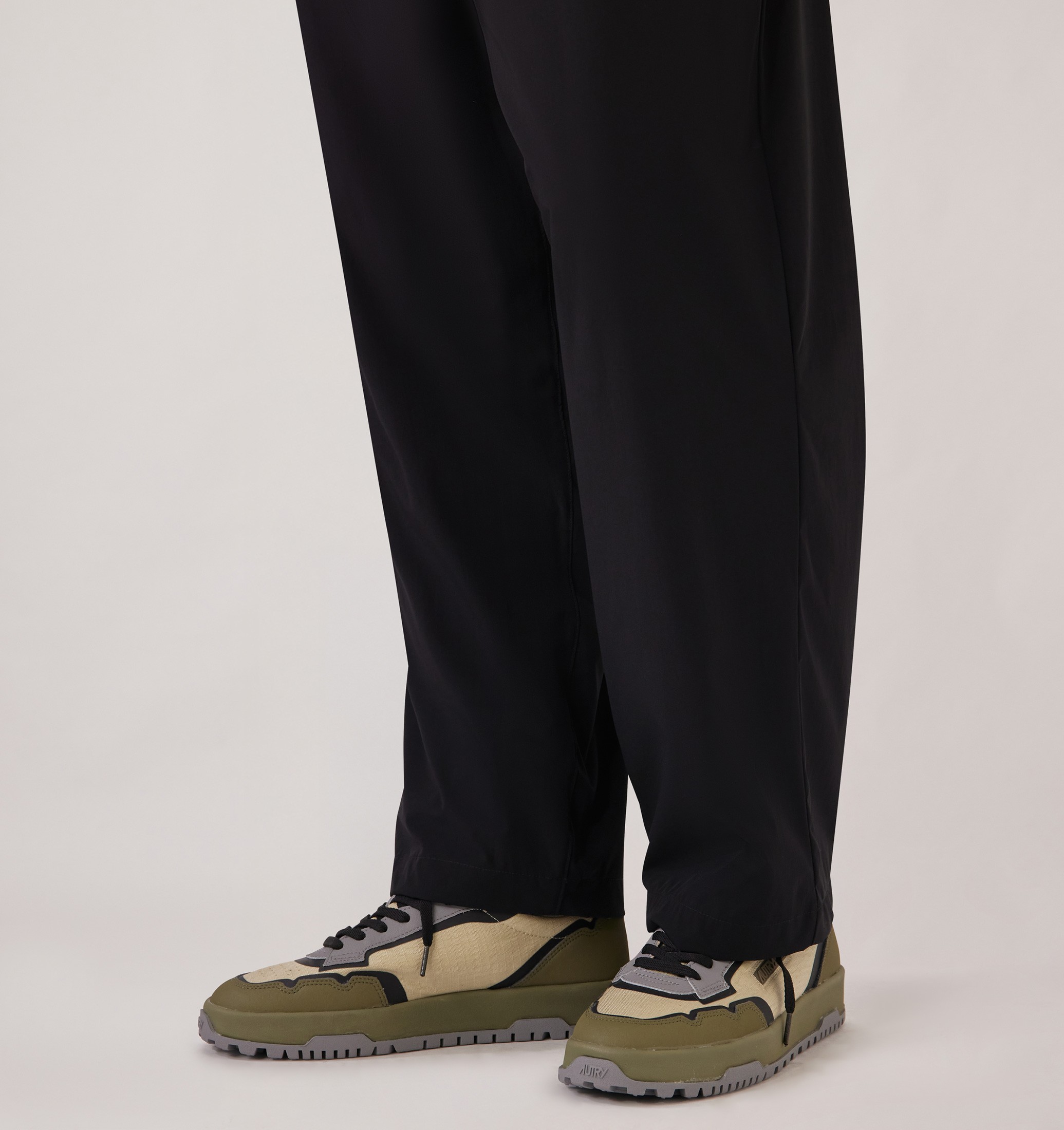 BASKETS WILDPACE LOW EN NYLON RIPSTOP ET CUIR CASTLE WALL ET TITANIUM