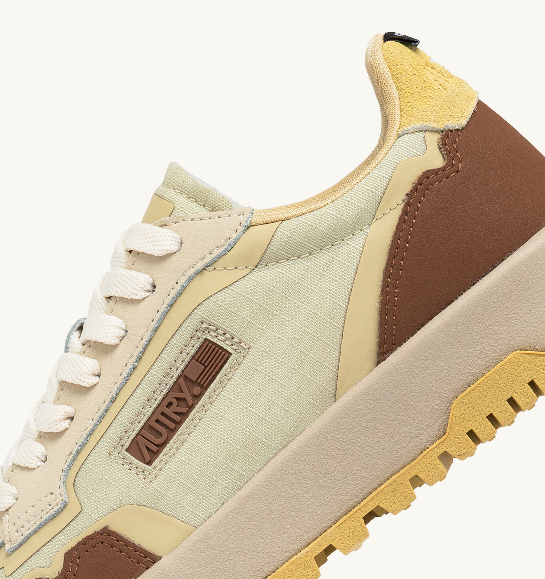 BASKETS WILDPACE LOW EN NYLON RIPSTOP ET CUIR FOG ET THRUSH