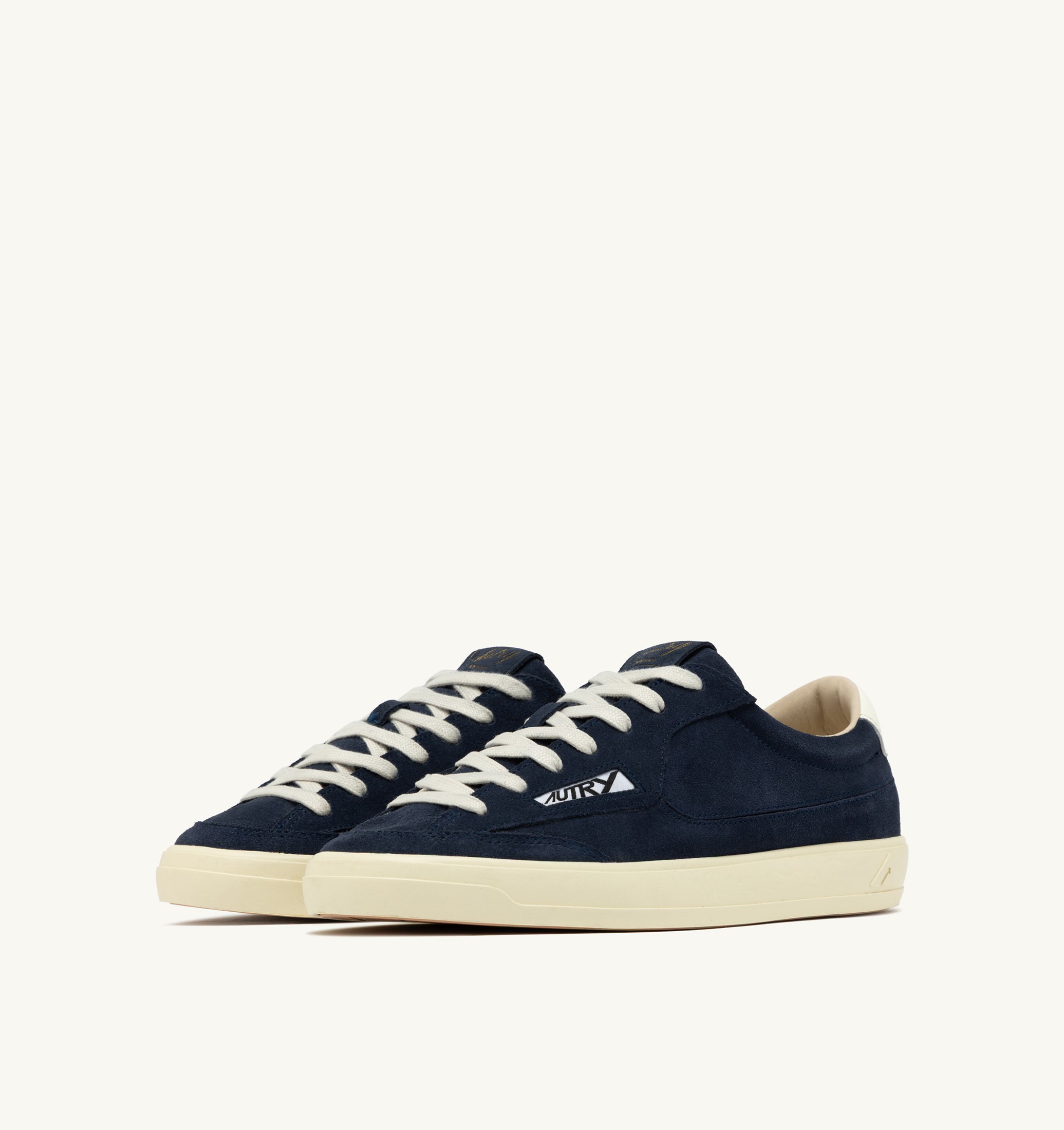 BASKETS WINDSCAPE LOW EN DAIM NAVY ET MARSHMALLOW