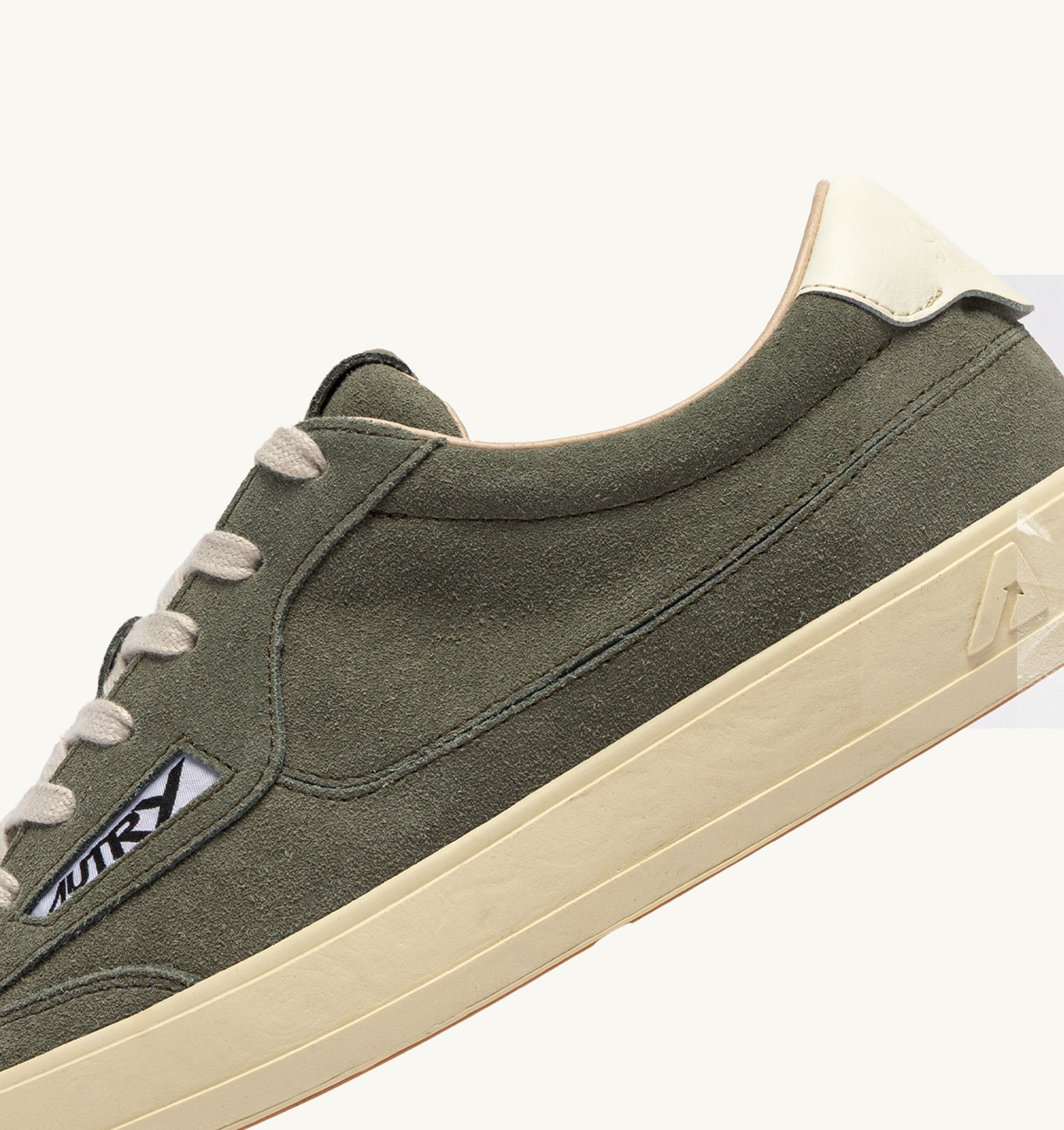 BASKETS WINDSCAPE LOW EN DAIM SMOKED GREEN ET MARSHMALLOW