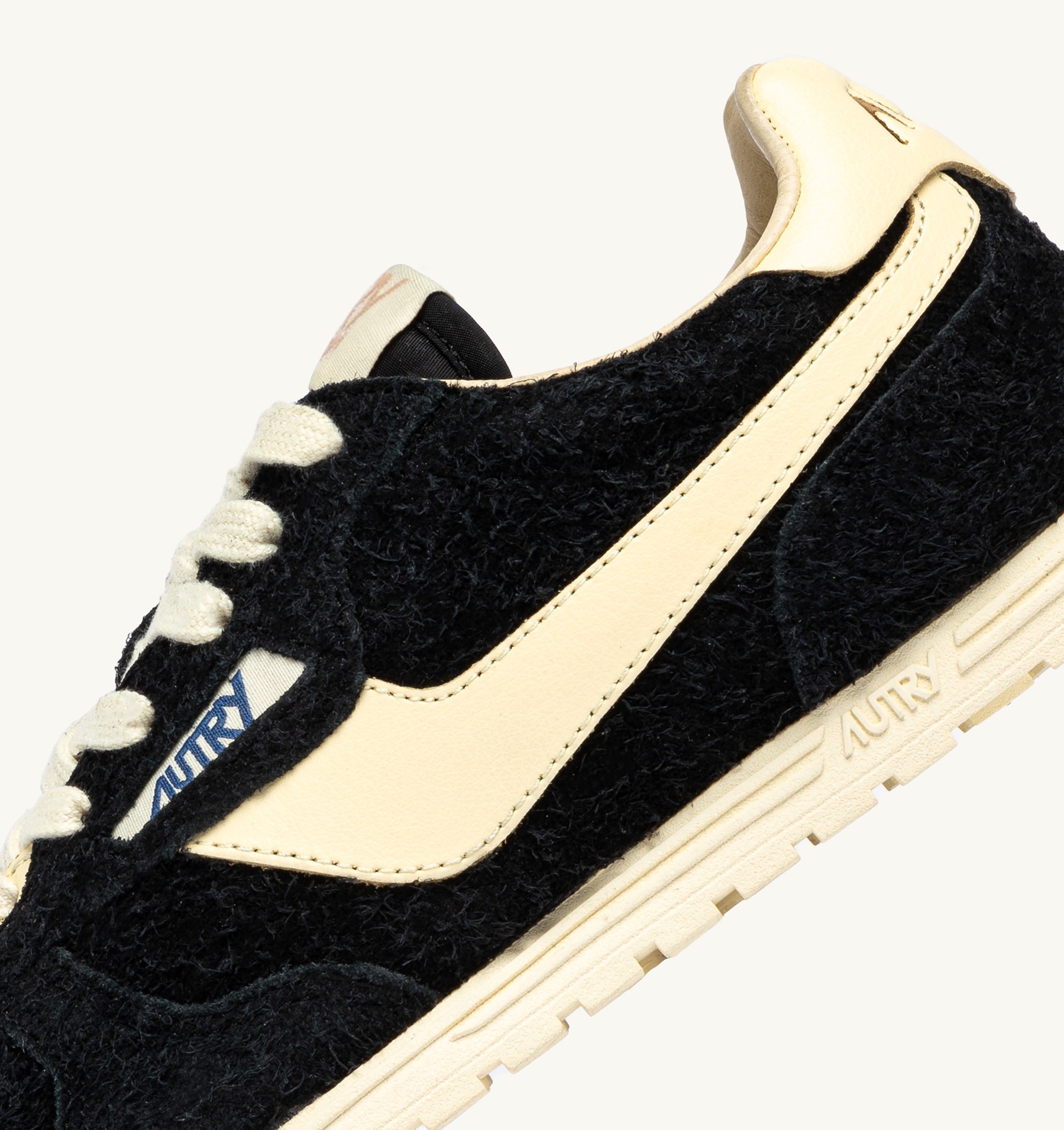 BASKETS WINDSPIN EN DAIM ET CUIR NOIR ET RUTABAGA