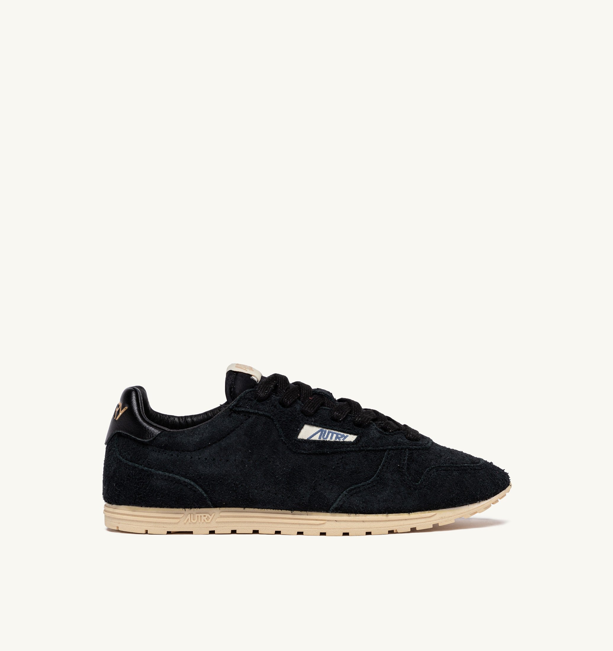BASKETS WINDSPIN EN DAIM NOIR