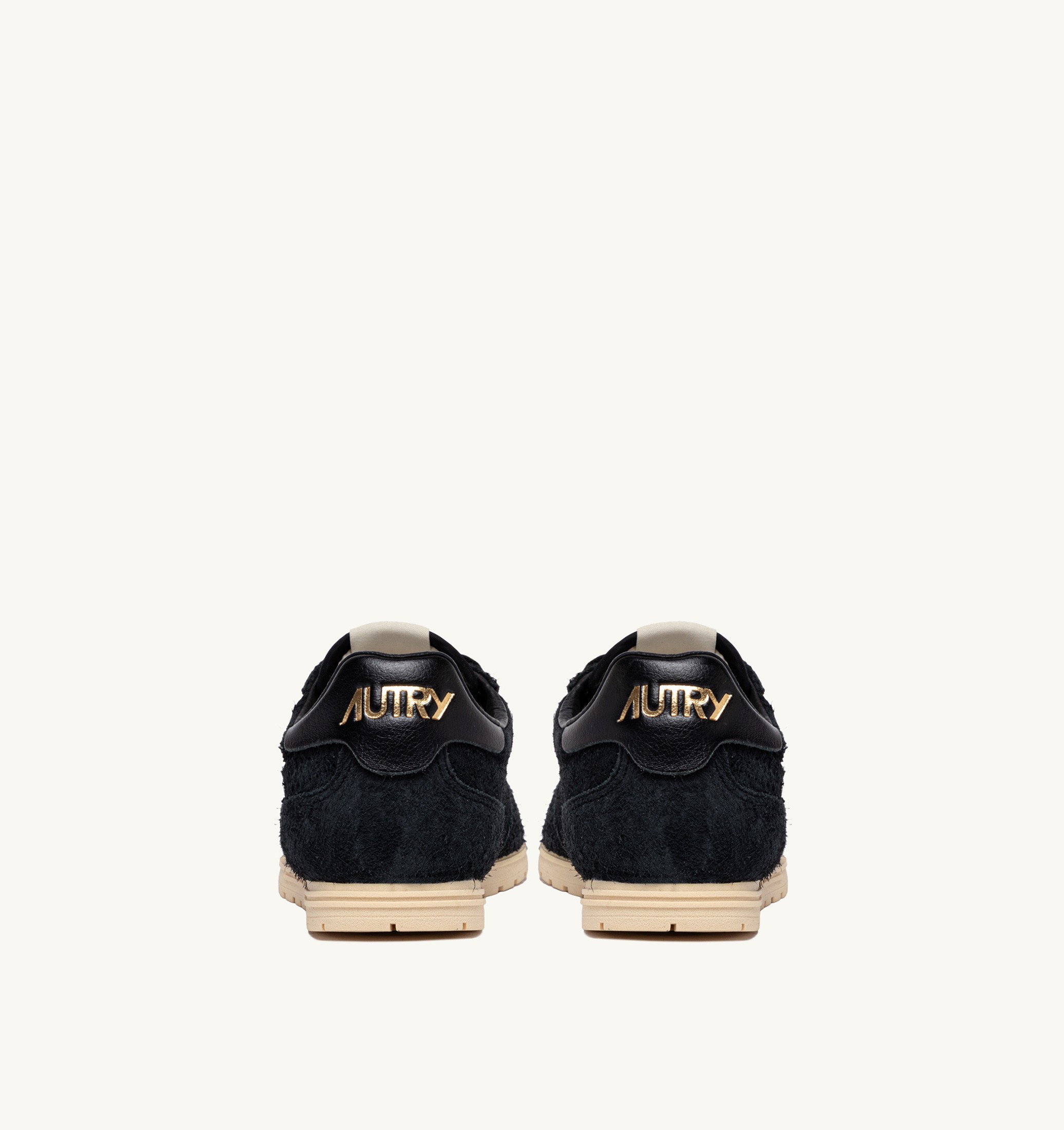 BASKETS WINDSPIN EN DAIM NOIR